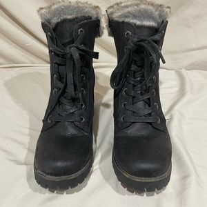 Cute fall winter Steve Madden Comfort boots